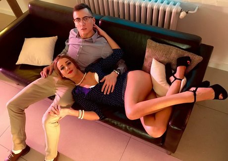 charliedeanporn star hd photo