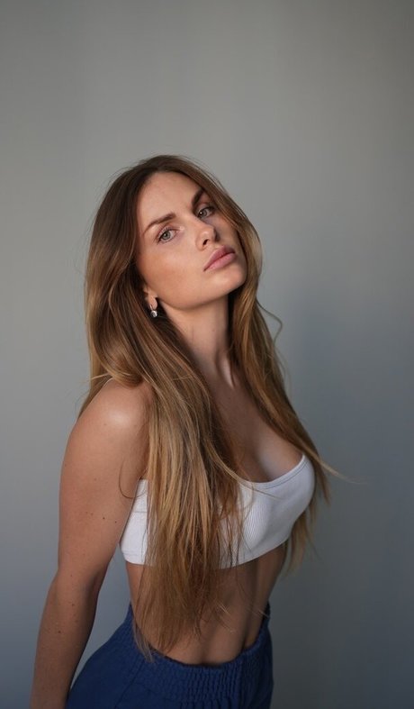 Irina Shibkova pornstar sexy img