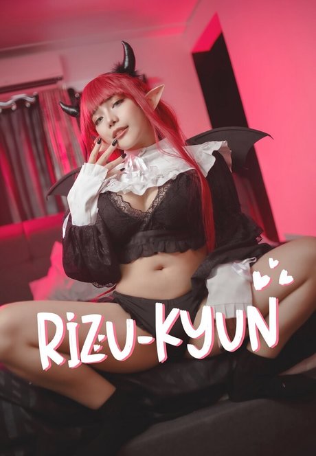 Fettochini model naked galleries