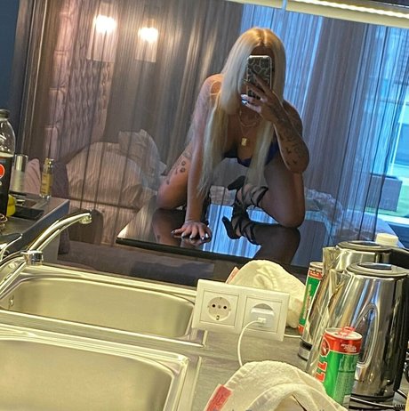 gym leggings onlyfans hot sexy pic