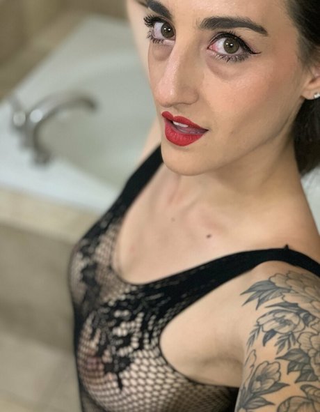 Coco the Destroyer hd star galleries