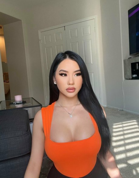 chrissstyboo naked pornstar galleries