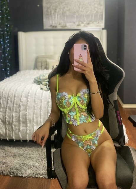 chrissstyboo pornographic model images