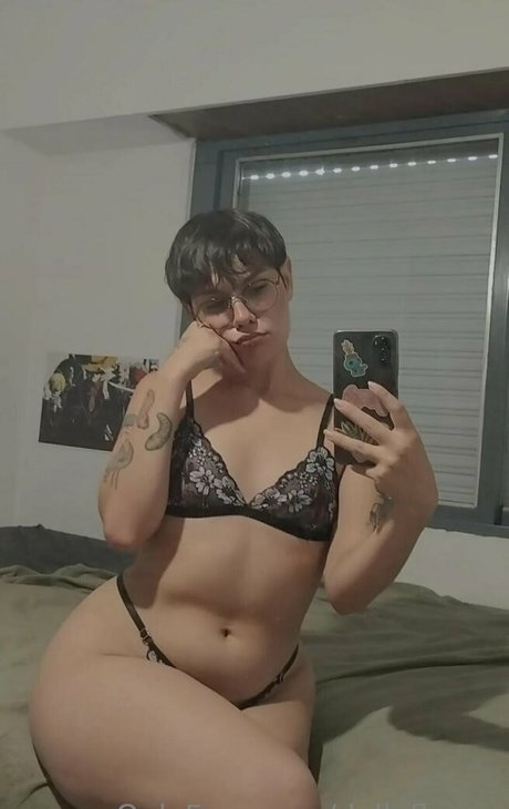 dollyflynne nice star picture