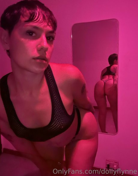 dollyflynne pornstar nudes pics