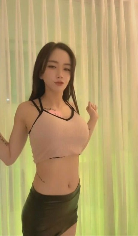 DJ Choi sexy star pictures