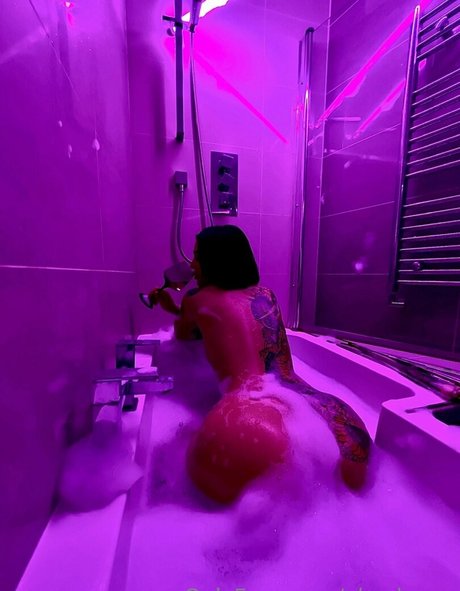 Kayla Okaylaaa model beautiful image