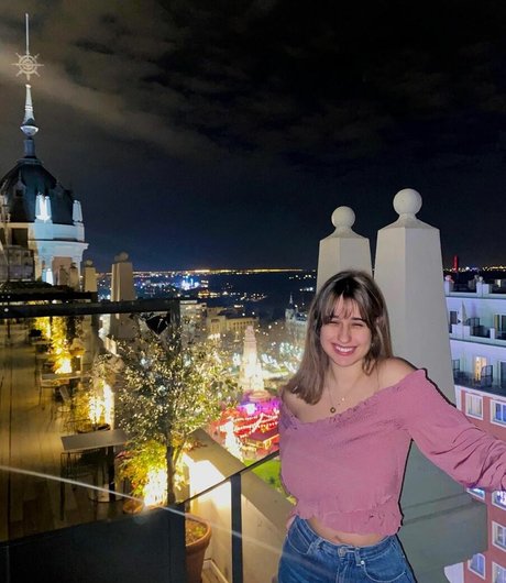 Julia Gomez erotic model photo