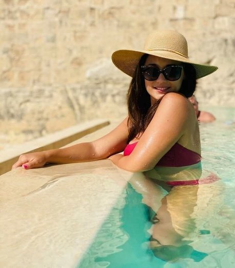 Maltese Girls best actress galleries