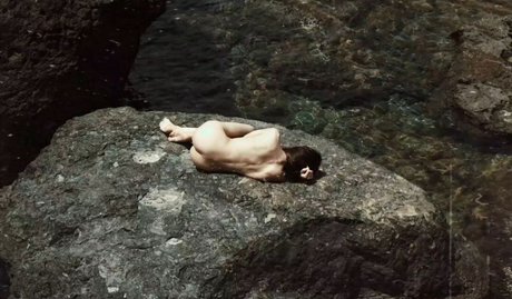 Selin Celikdelen actress pic