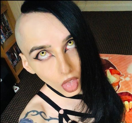 Succubus official nudes model picture