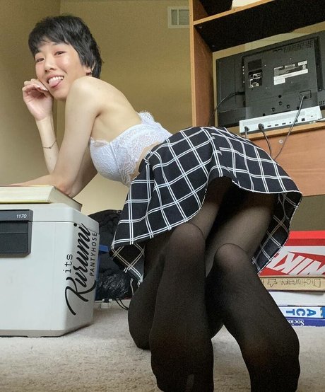 kurumipantyhose porn star picture