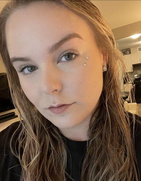 nipslipnovalynn erotic actress img