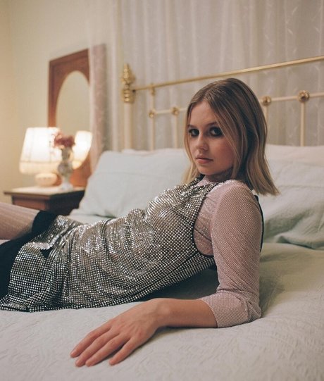 Angourie Rice star erotic gallery