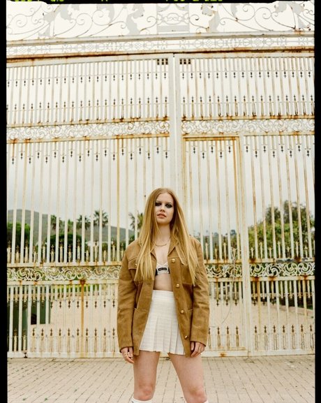 Angourie Rice erotic star galleries