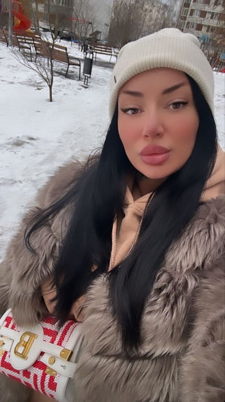 Kristina Karieva sexy pornstar photo