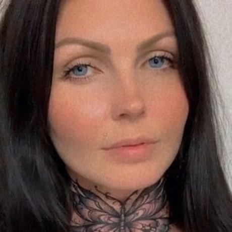 Recognise This Girl perfect pornstar picture