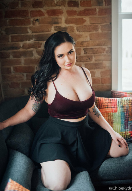 chloerydr best actress pictures