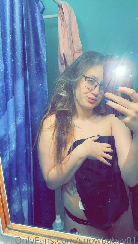 sweethingforlife001 model hot images