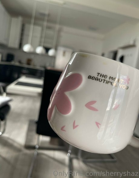 kalydakim pretty pornstar picture