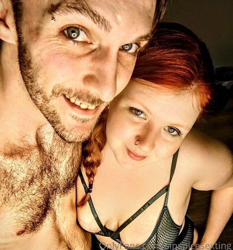 sinspicesexting free model picture