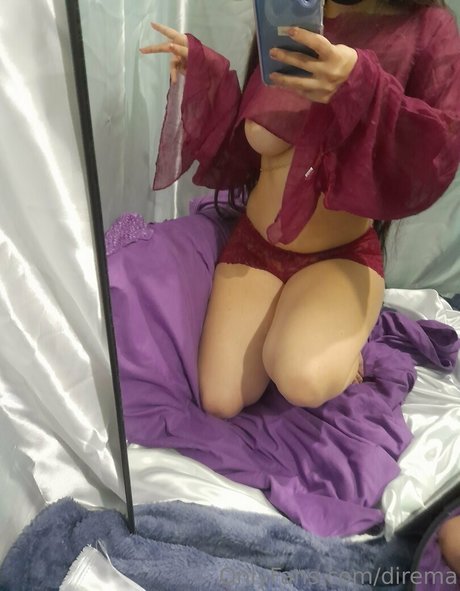 direma model naked picture