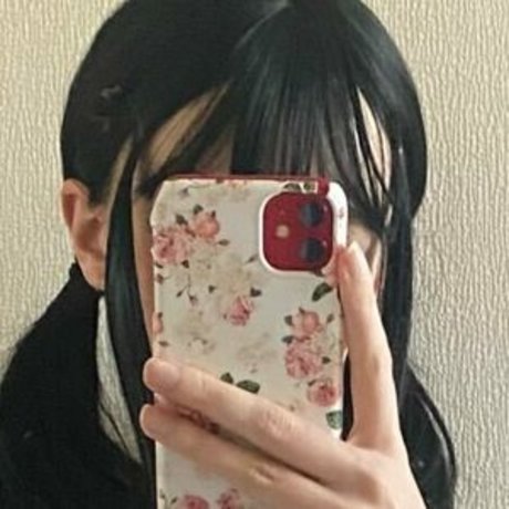 Unsol iel Cos model adult image