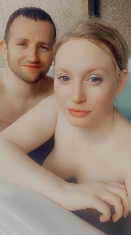 Kinkerbells1 sex pornstar image