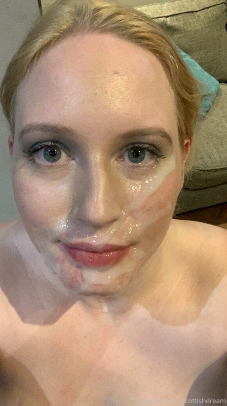 Kinkerbells1 porn model img