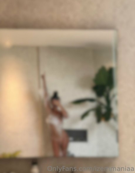 izemmaniaa pretty star pics