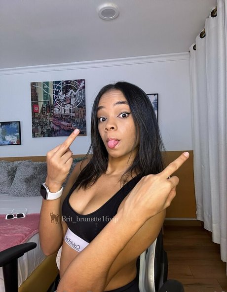 brit brunette16 free star pics
