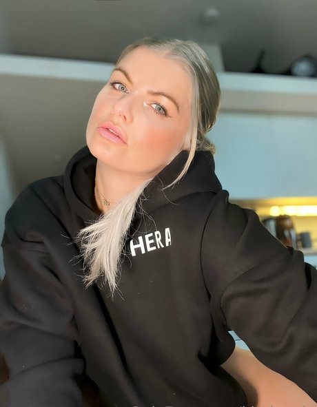 housewifekim sex pornstar photo