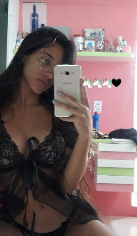 Lari Cogumelos star hot galleries