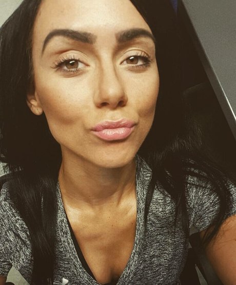 Suzy Hanah xxx model archive