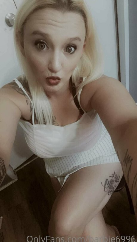 midget onlyfans exclusive images