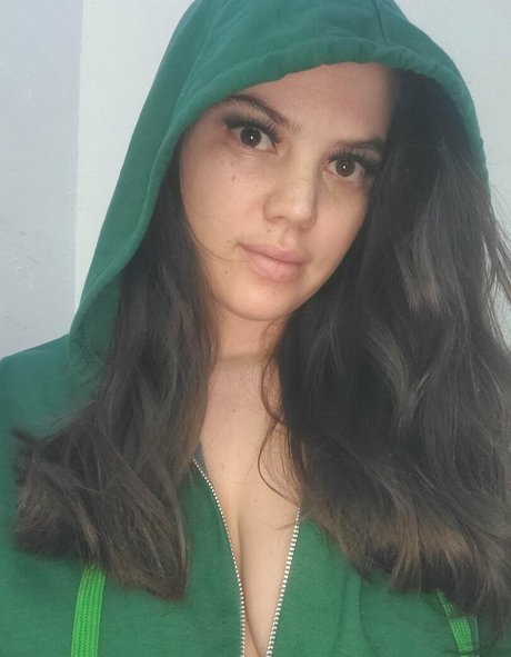 gem stoned naked star pictures