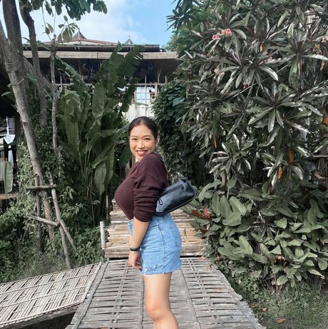 Aoy Chitchanok model high quality photos