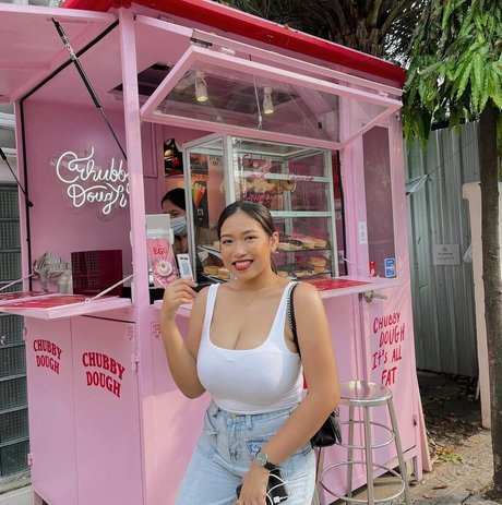 Aoy Chitchanok xxx pornstar gallery