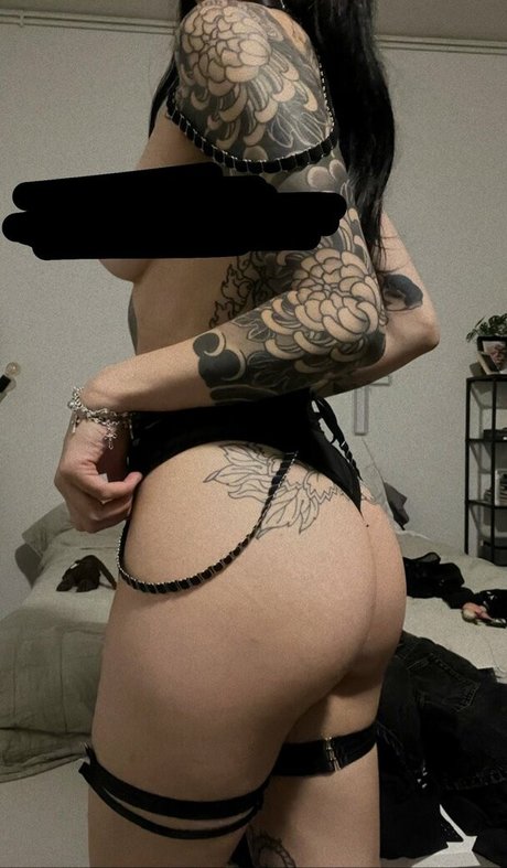 Metroapero adult star img