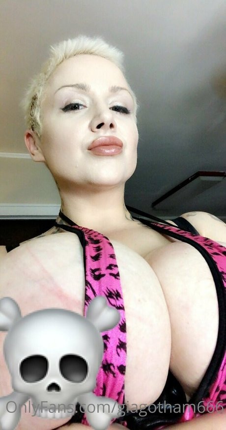 non nude onlyfans hot sexy picture