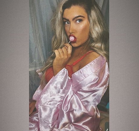 Shannon Wright beautiful model images