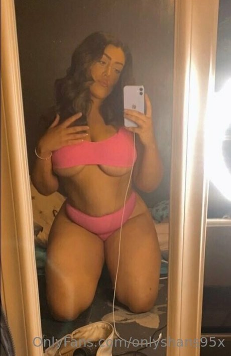 Shannon Wright model erotic picture