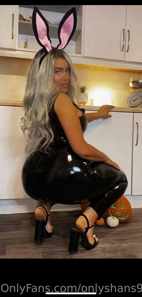 Shannon Wright model erotic galleries