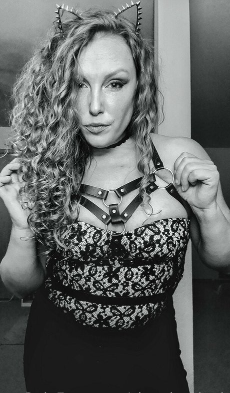 redhead dildo onlyfans beautiful xxx img