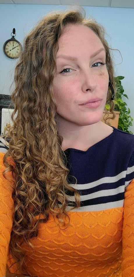 snow bunny907 naked model pic