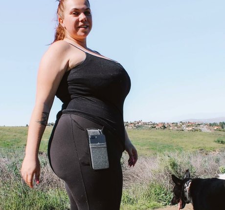 Ashleigh Dunn Profile pic