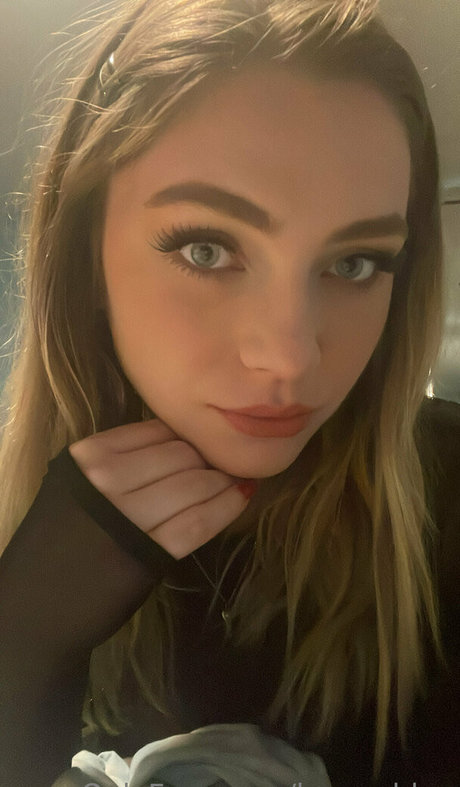 loveachloe model best images