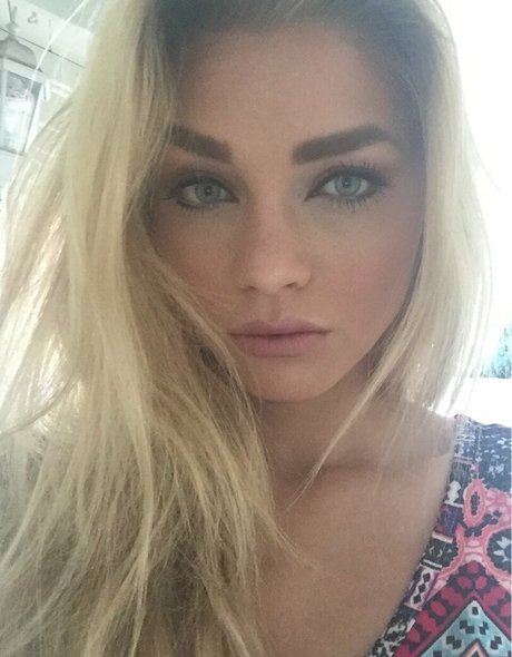 loveachloe hd model gallery