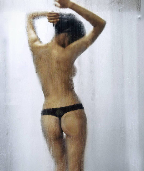 Lola Zeita model xxx photo