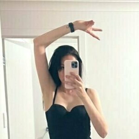 lollyfangs pornstar nice pic